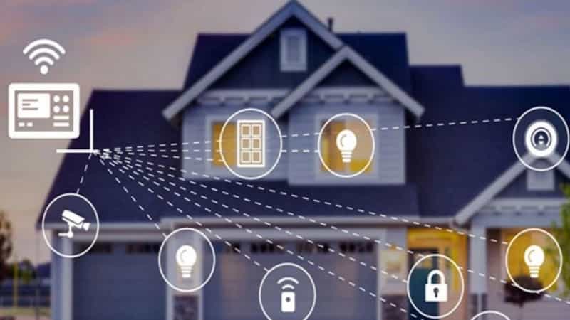 How does a smart building work?